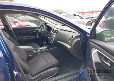 2017 Nissan Altima 2.5 Sr из США, поврежденный, VIN 1N4AL3AP2HC159093